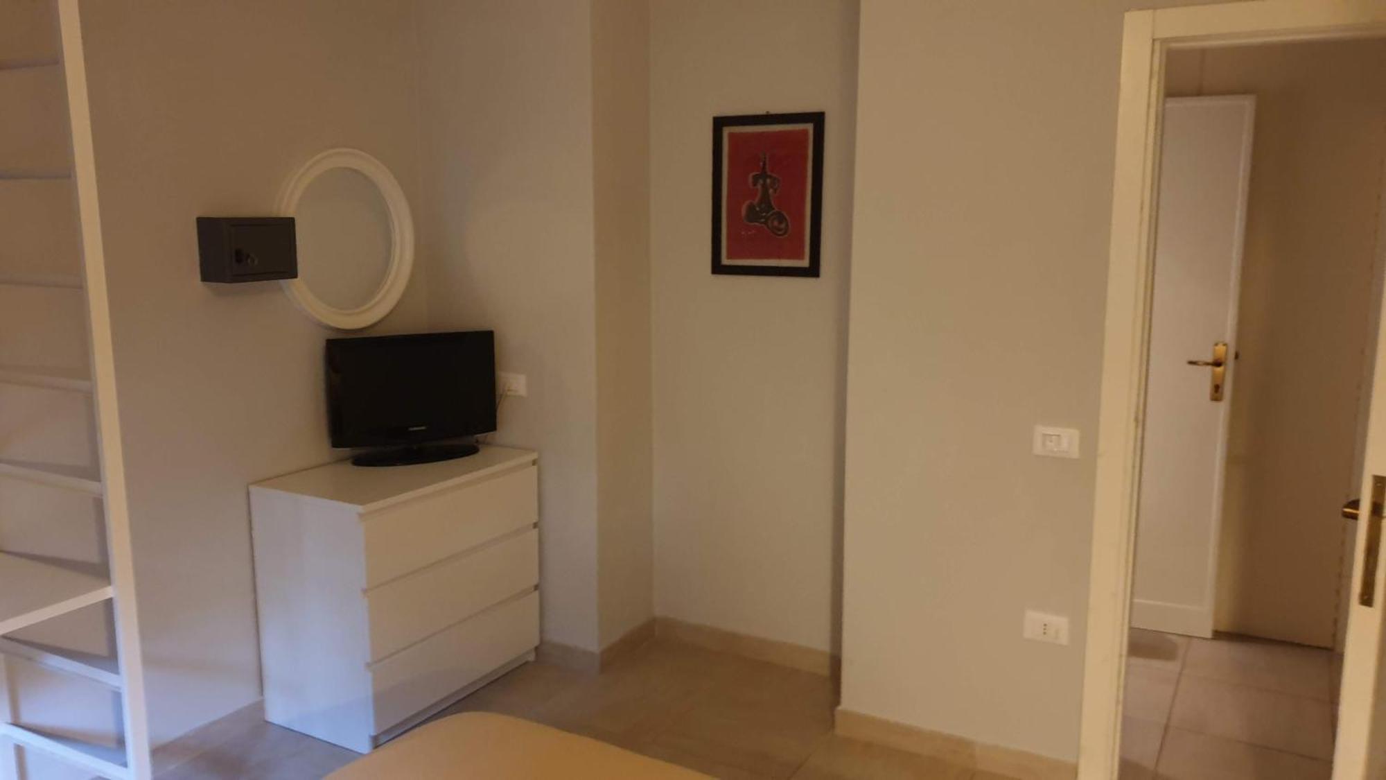Residence Appartamenti Casa Vacanze Abbazia Pesaro Zewnętrze zdjęcie